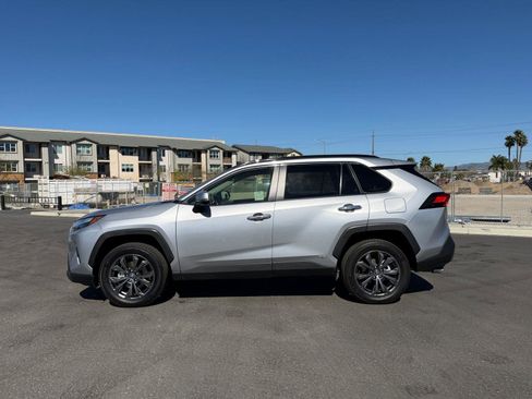 Used 2022 Toyota RAV4 Limited image 23