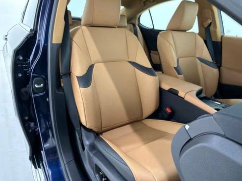 Used 2023 Lexus ES 350 w/ Premium Package FWD image 19