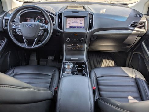 Used 2020 Ford Edge SEL w/ Cold Weather Package AWD/4WD image 30