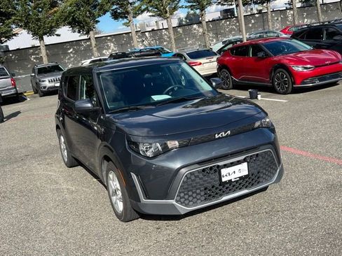 Certified 2023 Kia Soul LX w/ Option Group 015 image 7