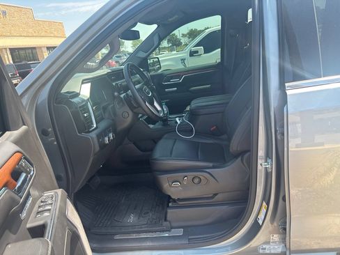 Used 2023 GMC Sierra 1500 Denali RWD image 6