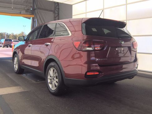 Used 2020 Kia Sorento LX FWD image 6