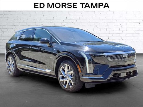 Used 2026 Cadillac Optiq Luxury 1 RWD image 5