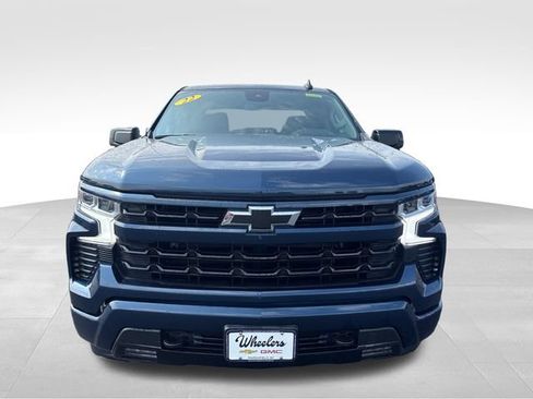 Used 2022 Chevrolet Silverado 1500 RST AWD/4WD image 10
