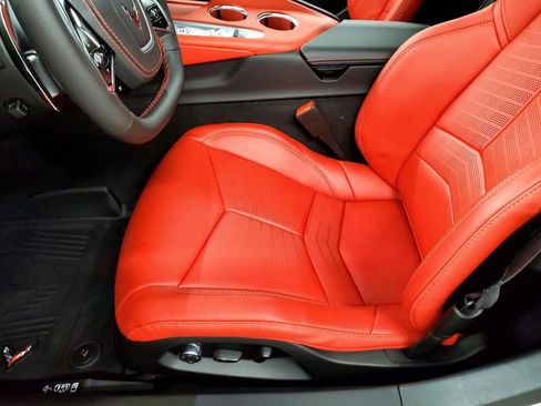 New 2026 Chevrolet Corvette Stingray Premium Conv w/ Z51 Performance Package image 13