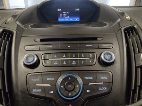Used 2018 Ford Escape S FWD image 25