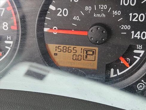 Used 2018 Nissan Frontier SV image 11