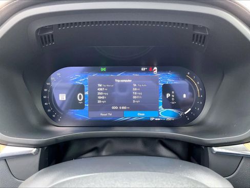 Used 2026 Volvo XC60 B5 Ultra w/ Climate Package image 22