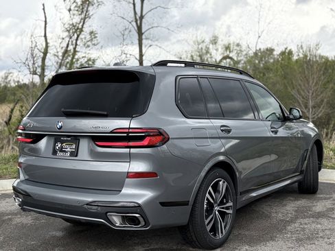 Used 2026 BMW X7 xDrive40i w/ M Sport Package image 4