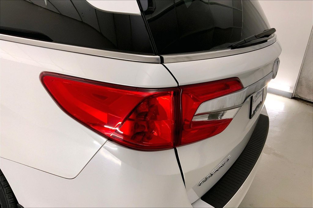 Used 2020 Honda Odyssey Elite image 28
