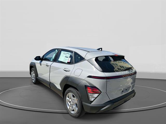 New 2027 Hyundai Kona SE FWD image 4