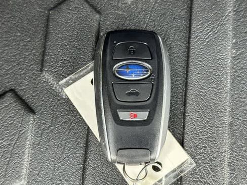 Certified 2025 Subaru Outback Premium AWD/4WD image 30