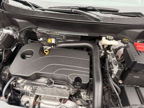 New 2026 Chevrolet Equinox LT w/ Convenience Package II AWD/4WD image 31
