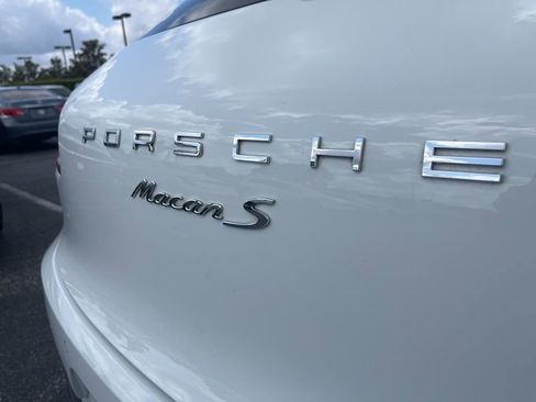 Used 2017 Porsche Macan S AWD/4WD image 7