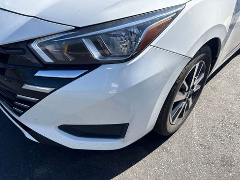 Used 2024 Nissan Versa SV FWD image 6