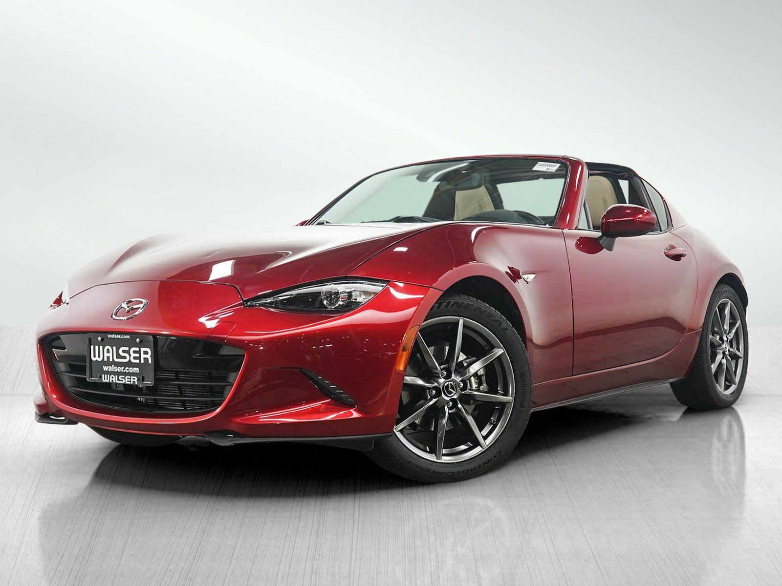 Used 2020 MAZDA MX-5 Miata RF Grand Touring RWD image 2