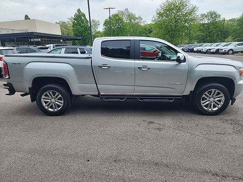 Used 2015 GMC Canyon SLT w/ Driver Alert Package AWD/4WD image 4