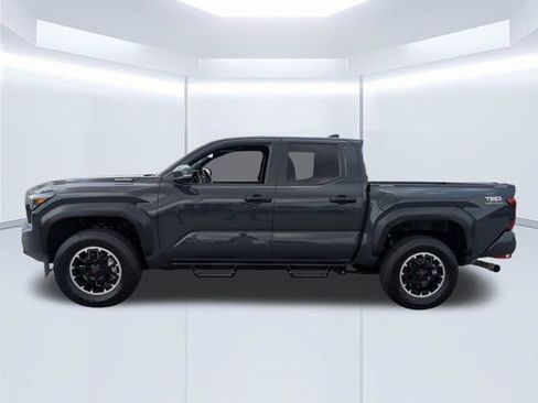 Used 2024 Toyota Tacoma TRD Off-Road w/ TRD Off Road Upgrade Package AWD/4WD image 5