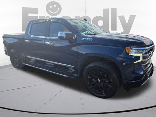 Used 2022 Chevrolet Silverado 1500 High Country w/ Technology Package AWD/4WD image 3