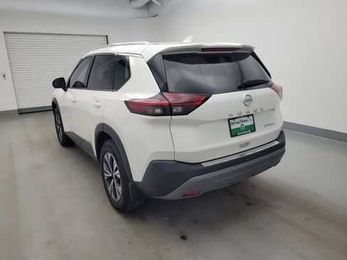 Used 2021 Nissan Rogue SV w/ Premium Package AWD/4WD image 5