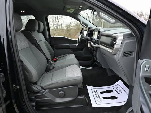 Used 2023 Ford F150 XLT image 19