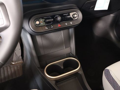 New 2026 MINI Cooper 2-Door Hardtop FWD image 7