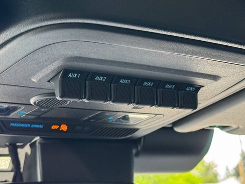 Used 2025 Ford Bronco Raptor AWD/4WD image 52