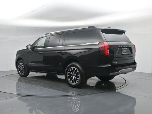 Certified 2025 Ford Expedition Max Platinum AWD/4WD image 7