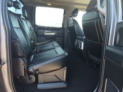 Used 2021 Ford F350 Lariat w/ Tremor Off-Road Package AWD/4WD image 28