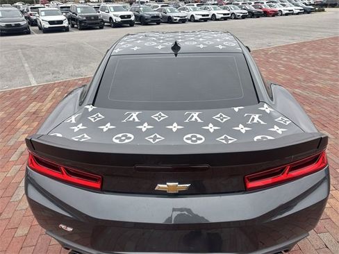 Used 2017 Chevrolet Camaro LT w/ RS Package image 11