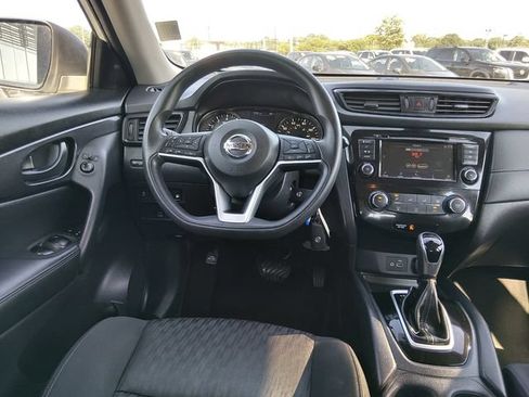 Certified 2019 Nissan Rogue S AWD/4WD image 10