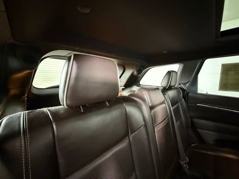 Used 2019 Jeep Grand Cherokee Overland image 27