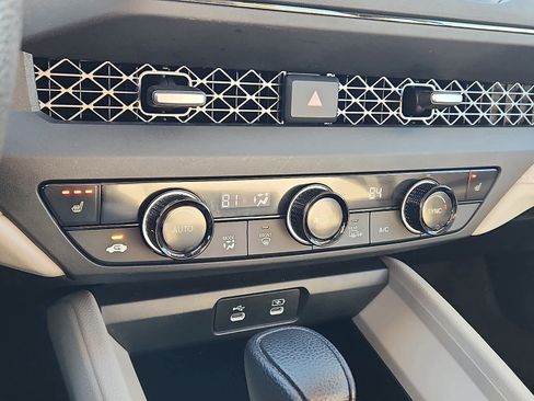 Used 2024 Honda Accord EX image 17