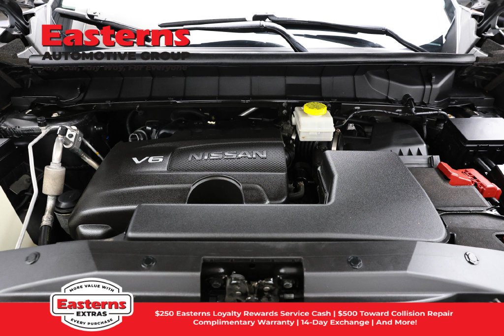 Used 2022 Nissan Pathfinder SV FWD image 8
