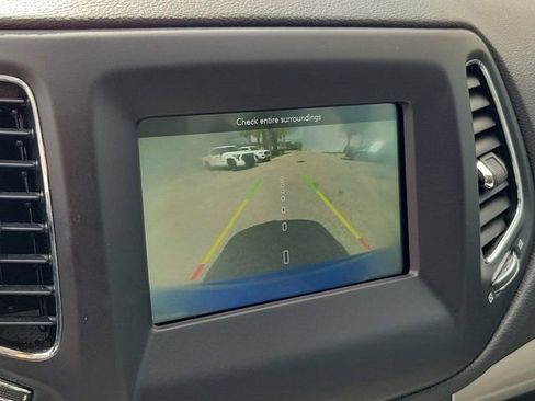 Used 2019 Jeep Compass Latitude w/ Popular Equipment Group image 31