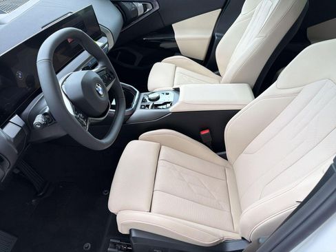 New 2026 BMW X3 xDrive30i w/ Convenience Package AWD/4WD image 5
