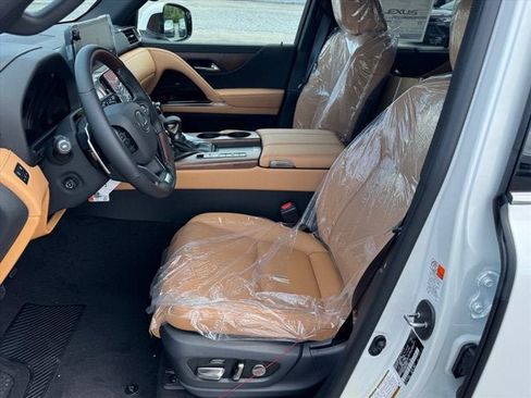 New 2026 Lexus LX 600 4WD w/ Accessory Package (2T) image 7