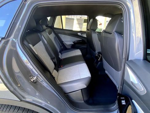 New 2026 Volkswagen ID.4 Pro AWD/4WD image 32
