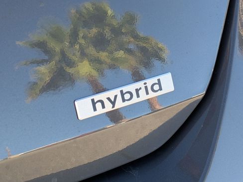 New 2026 Hyundai Elantra Limited w/ Cargo Package FWD image 22