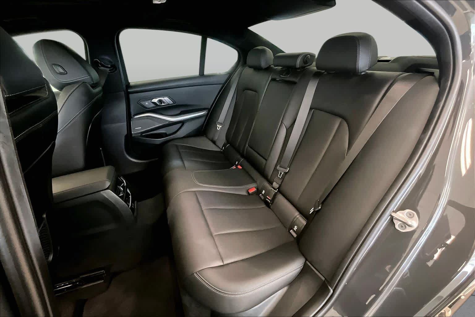 Used 2023 BMW M340i xDrive w/ Premium Package AWD/4WD image 18
