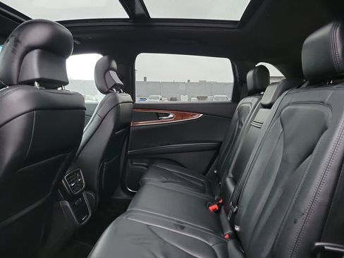 Used 2018 Lincoln MKX Reserve w/ Lincoln MKX Climate Package image 13