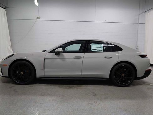 New 2026 Porsche Panamera image 2