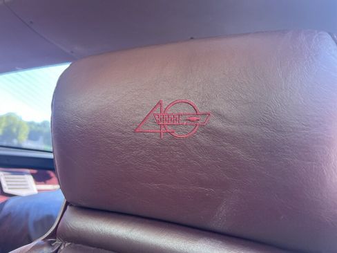Used 1993 Chevrolet Corvette Coupe RWD image 16
