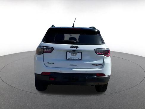 Used 2025 Jeep Compass Trailhawk w/ Trailer Tow Group image 12