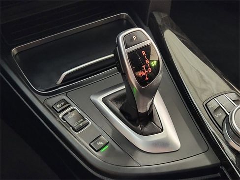 Used 2018 BMW 430i Convertible image 18