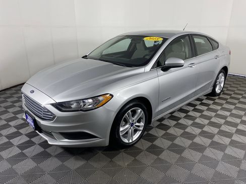 Used 2018 Ford Fusion S FWD image 9
