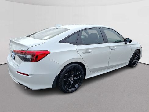 Certified 2024 Honda Civic Sport image 11