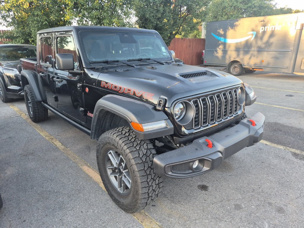 Used 2026 Jeep Gladiator Mojave AWD/4WD image 30
