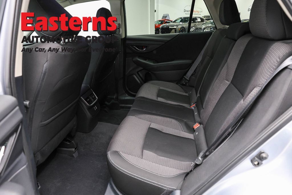 Used 2023 Subaru Outback Premium AWD/4WD image 23