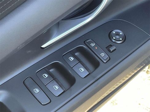 New 2026 Hyundai Elantra SE image 15